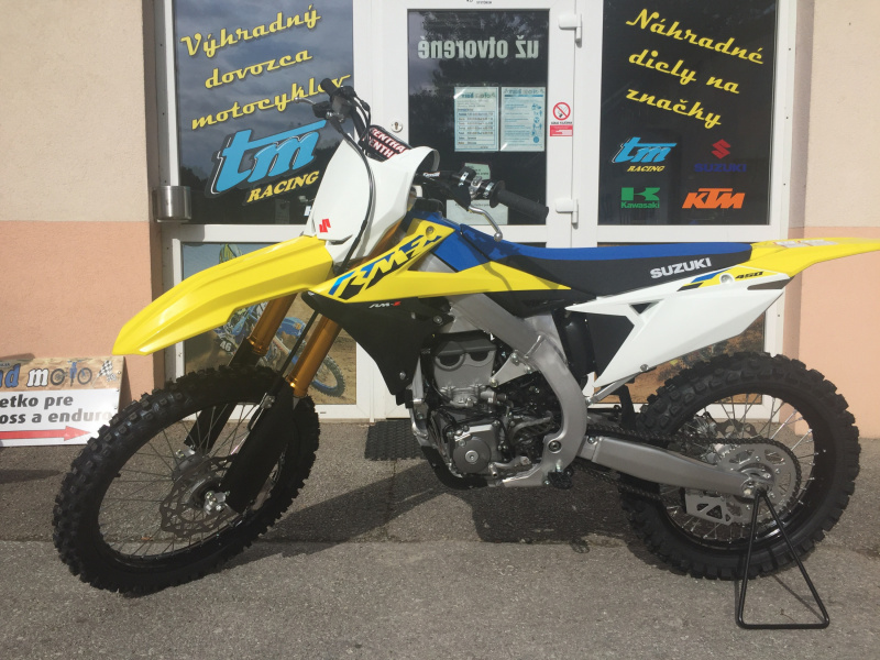 Suzuki 450 RMZ 2025 Suzuki 450 RMZ 2025
