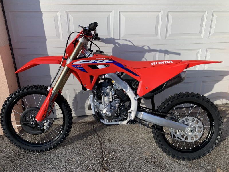 Honda CRF 250 R 2024